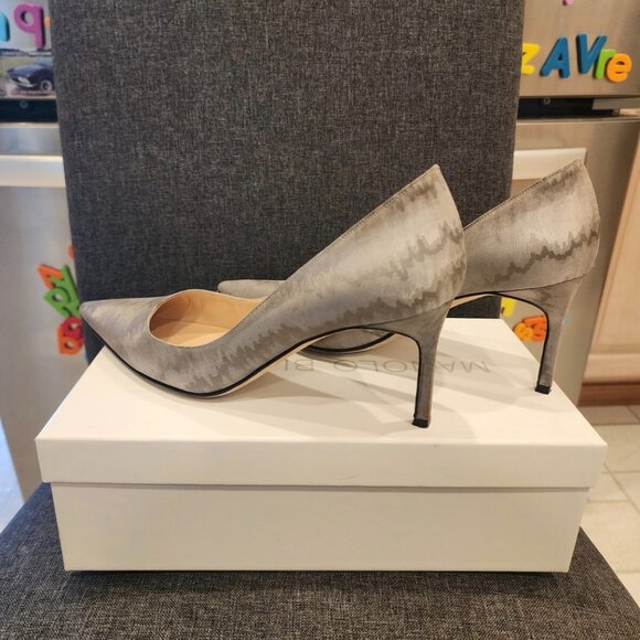 MANOLO BLAHNIK Lisa Pump Suede Stiletto 39 70mm Heel - Picture 3 of 6